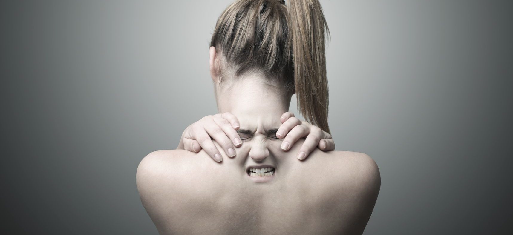 3 Painful Warning Signs You Might Have A Herniated Disc in Your Neck